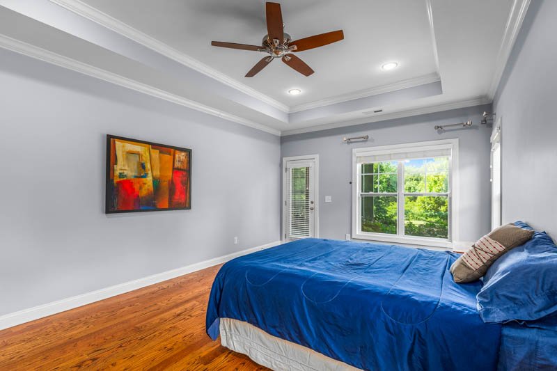 353 Saint James Drive-19.jpg