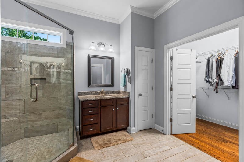 353 Saint James Drive-20.jpg