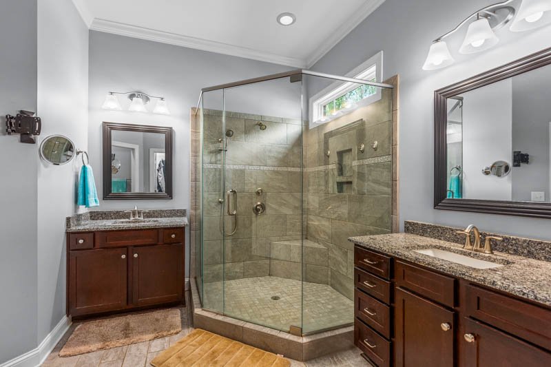 353 Saint James Drive-21.jpg