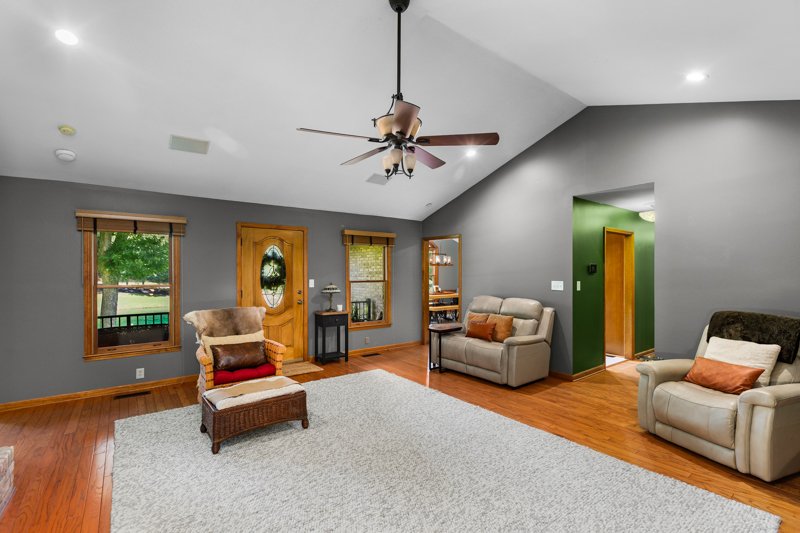 4725 Hearthside Drive-16.jpg