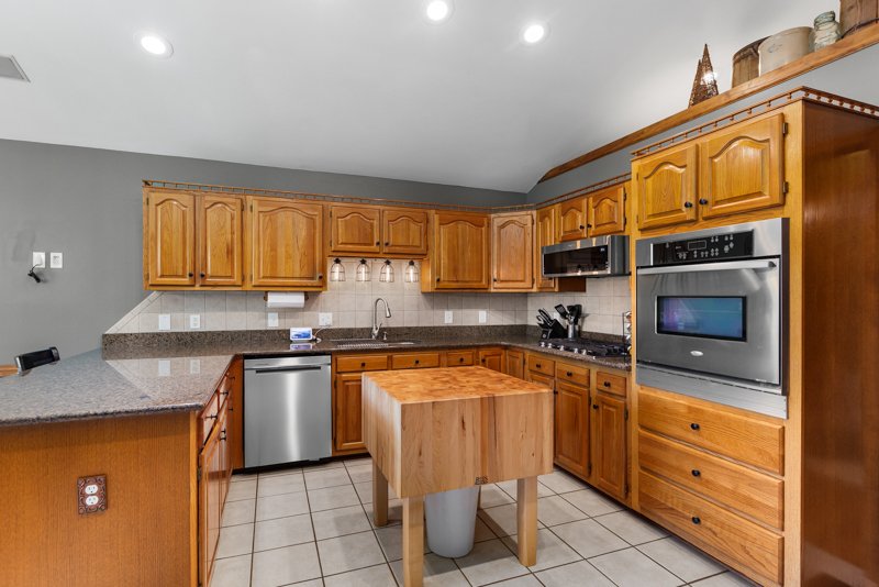 4725 Hearthside Drive-20.jpg