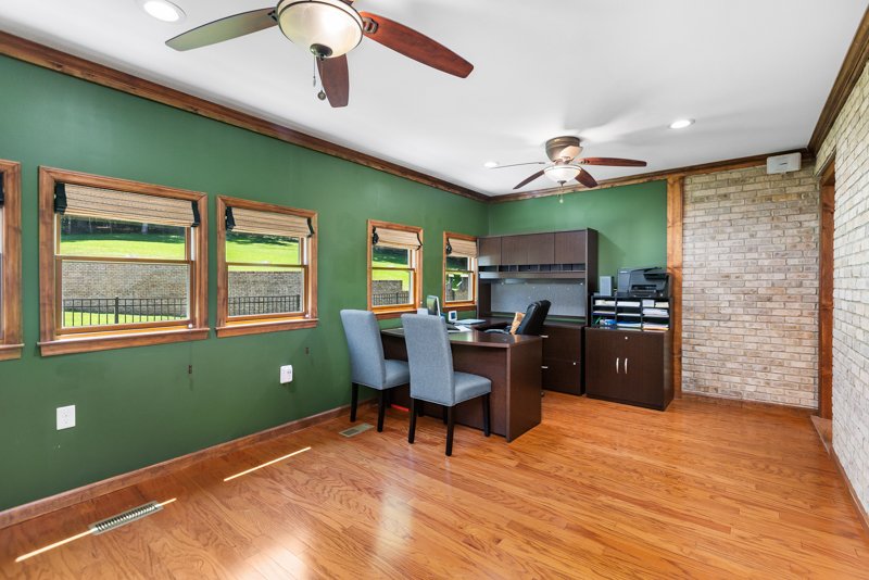 4725 Hearthside Drive-28.jpg