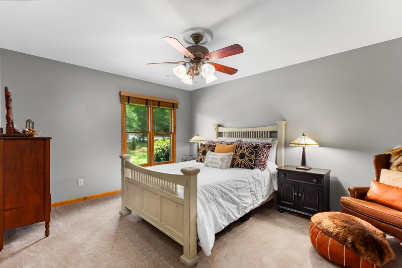 4725 Hearthside Drive-36.jpg