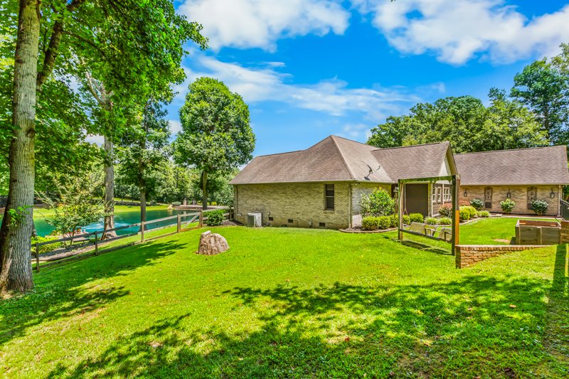 4725 Hearthside Drive-47.jpg