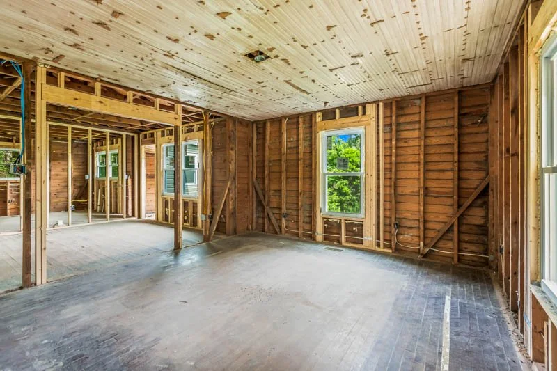 307 Wayside Drive-5.jpg