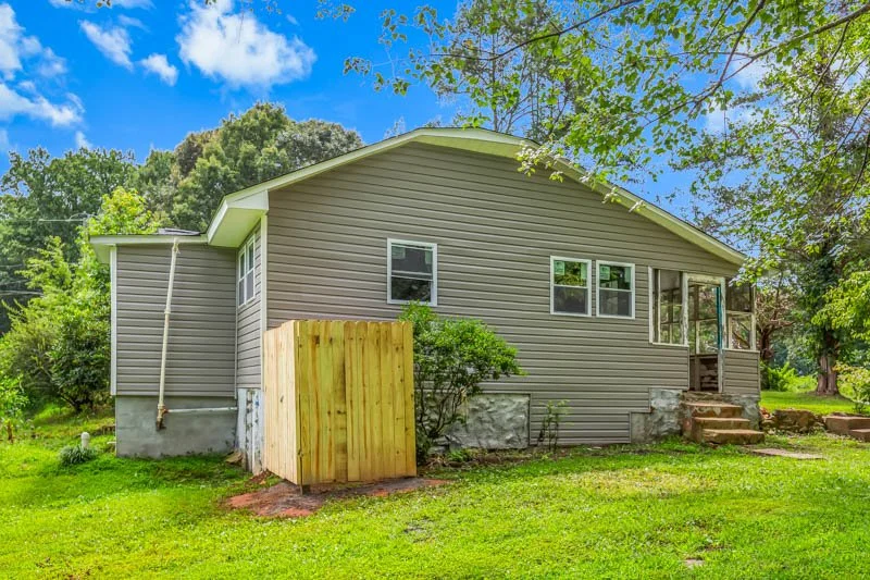 307 Wayside Drive-24.jpg
