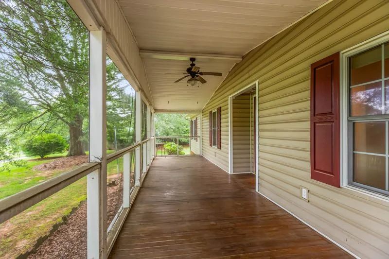 100 Ridgecrest Drive-4.jpg