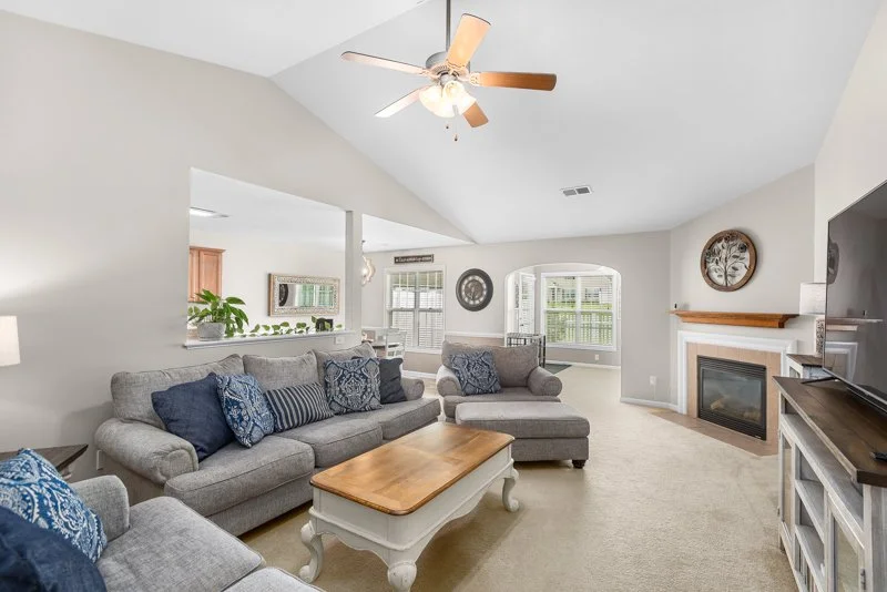 5014 Philly Lane-7.jpg