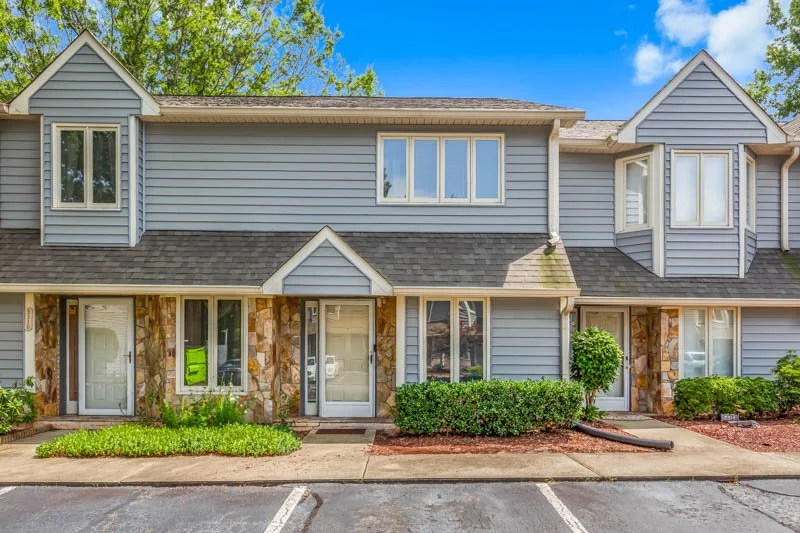5312 Summit Heights Drive-1.jpg