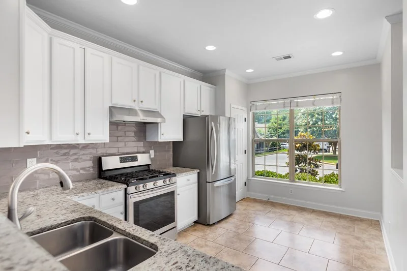 4040 Tuscany Lane-6.jpg