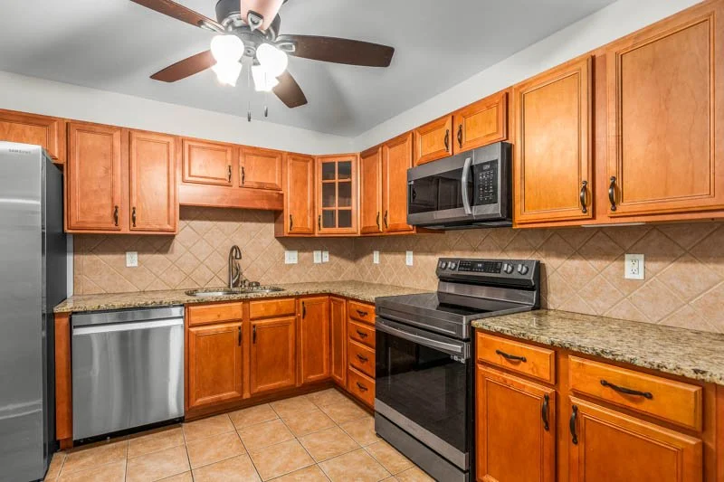 3929 Parkview Court-12.jpg