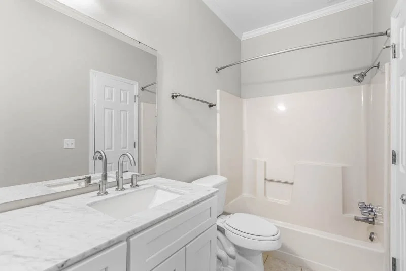 326 Meadows Circle-23.jpg