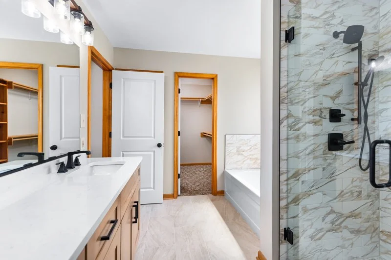 1184 Kingsway Drive-28.jpg