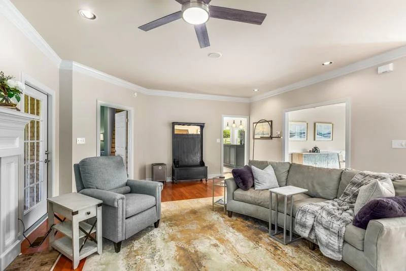 590 Pinewood Road-8.jpg