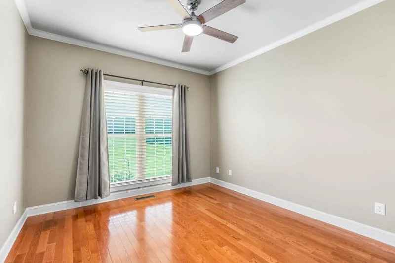 590 Pinewood Road-19.jpg