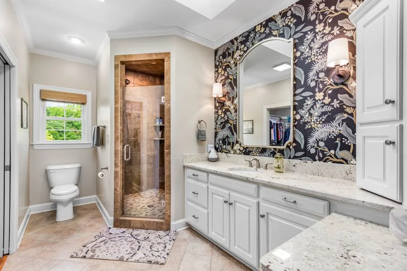 590 Pinewood Road-25.jpg