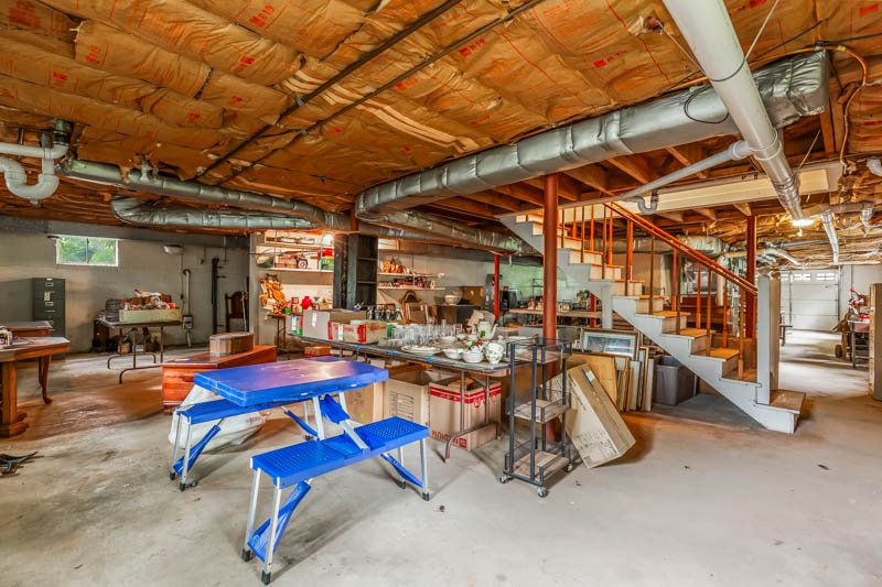 401 South Westview Drive-26.jpg
