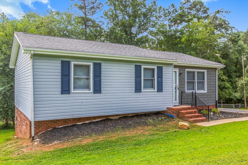 482 Maple Hollow Road-6.jpg