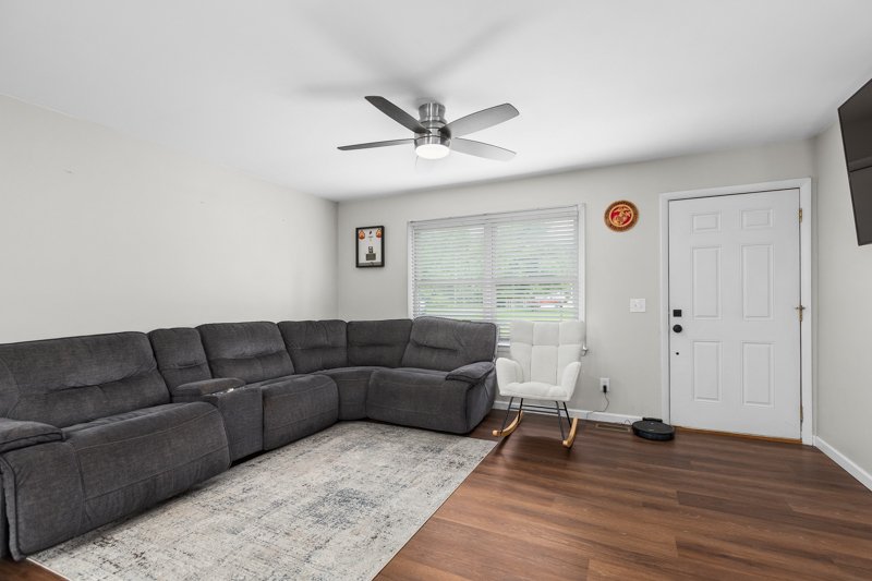 482 Maple Hollow Road-8.jpg