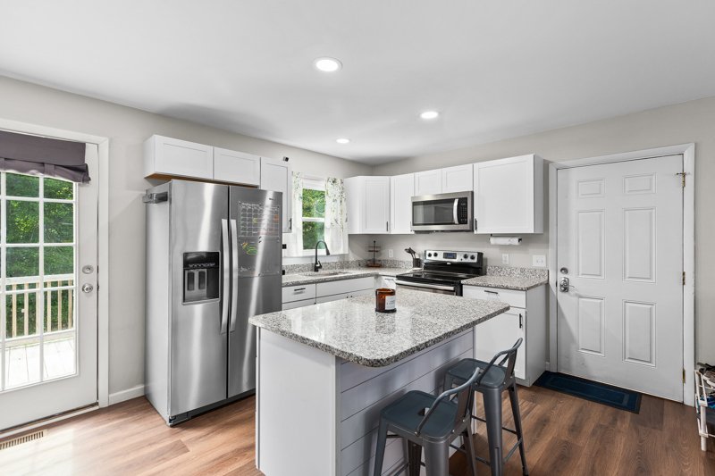 482 Maple Hollow Road-12.jpg