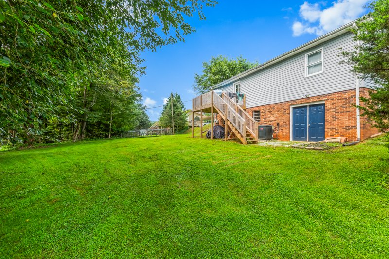 482 Maple Hollow Road-34.jpg