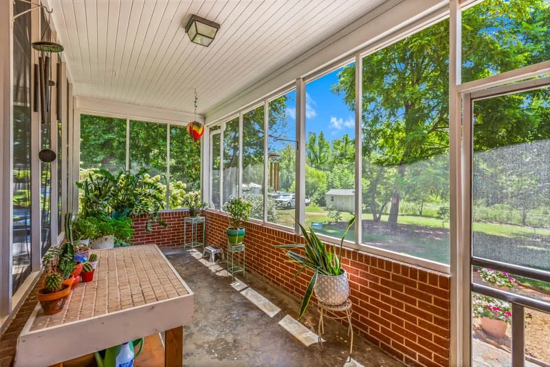 541 Robbins Road-35.jpg