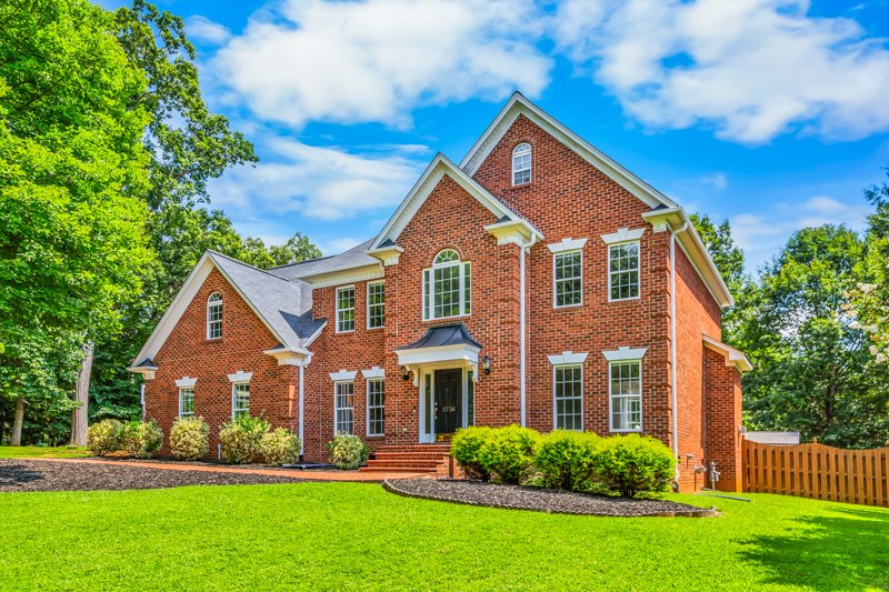 5736 Brightington Court-2.jpg