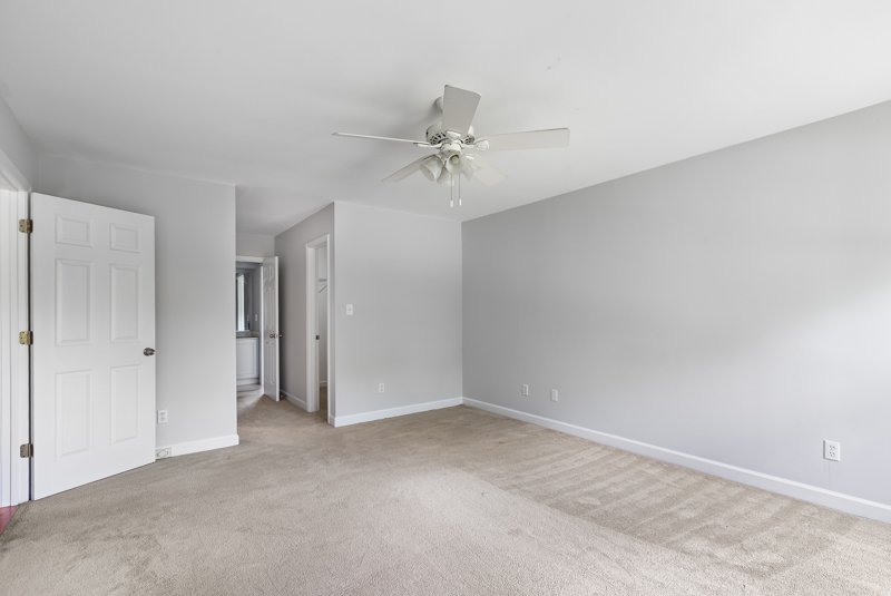 5736 Brightington Court-36.jpg