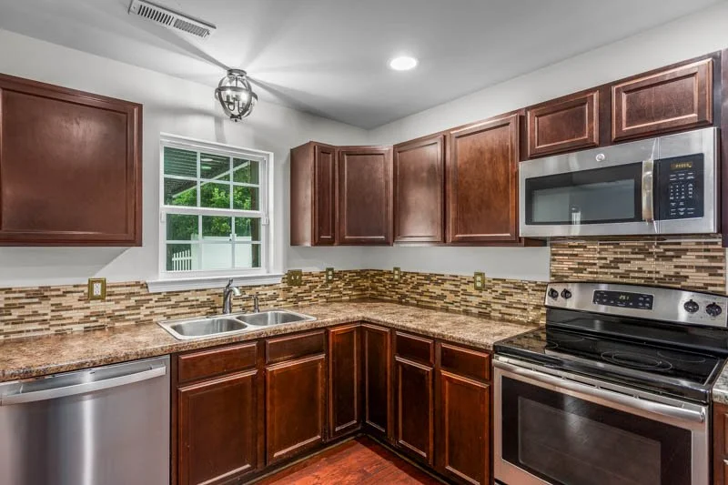 5531 Misty Hill Circle-10.jpg