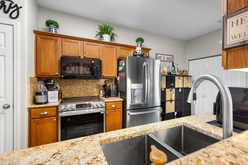 5858 Fox Ridge Lane-13.jpg