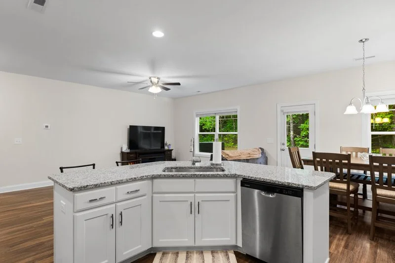 1540 South Peace Haven Road-13.jpg