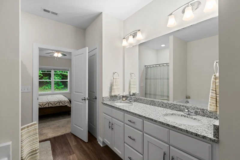 1540 South Peace Haven Road-21.jpg