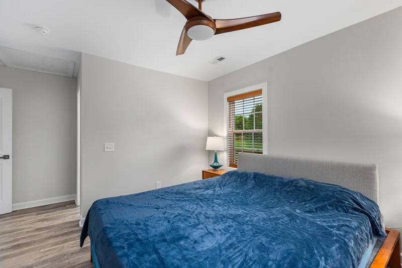 901 Askew Street-24.jpg