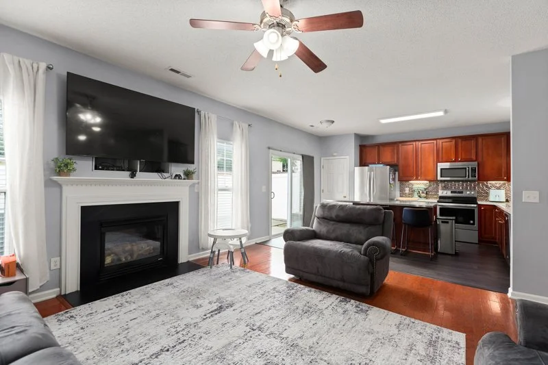 136 Penry Lane-11.jpg