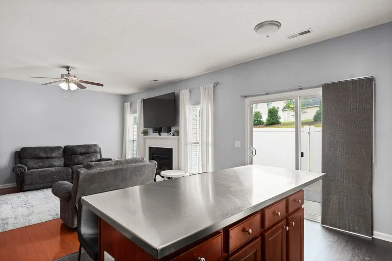 136 Penry Lane-17.jpg