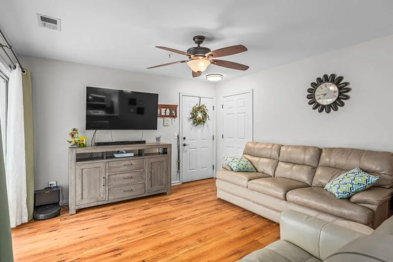 2101 Lambeth Farm Lane-9.jpg