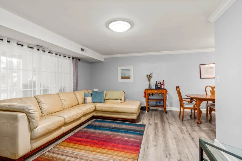 3062 Bonhurst Drive-9.jpg