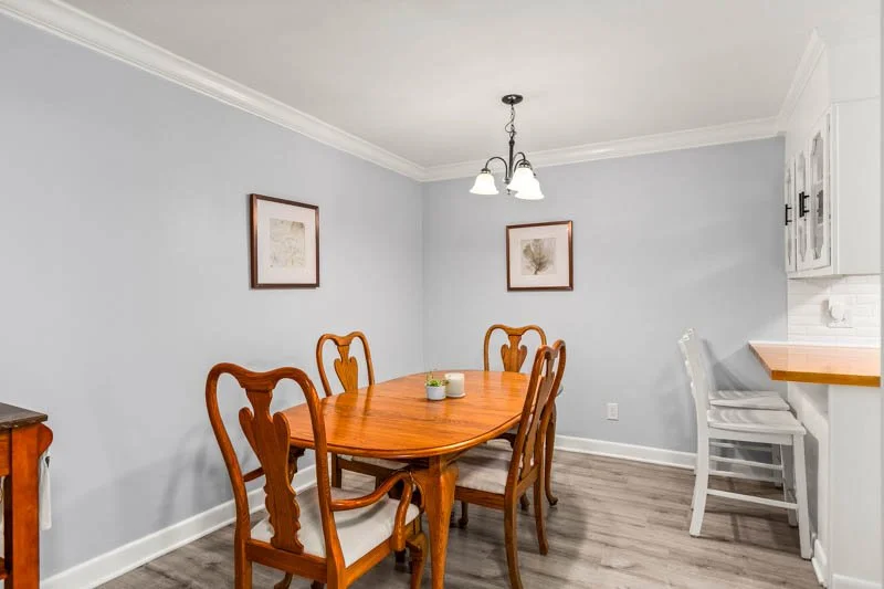 3062 Bonhurst Drive-14.jpg