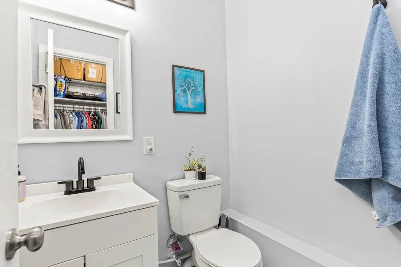 3062 Bonhurst Drive-20.jpg