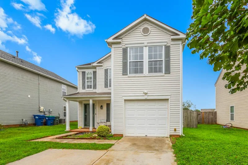 764 Runningbrook Lane-3.jpg