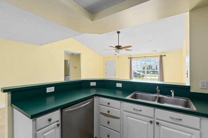 587 Porter Lane-13.jpg