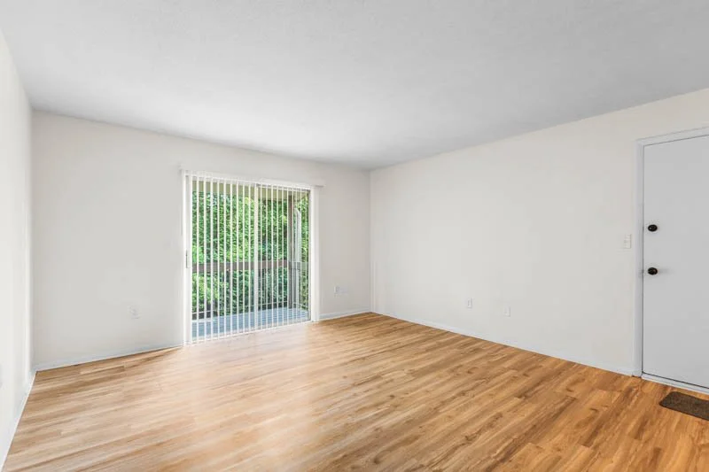 2235 Sunderland Road, 101C-4.jpg