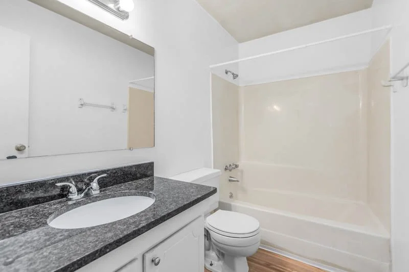 2235 Sunderland Road, 101C-18.jpg