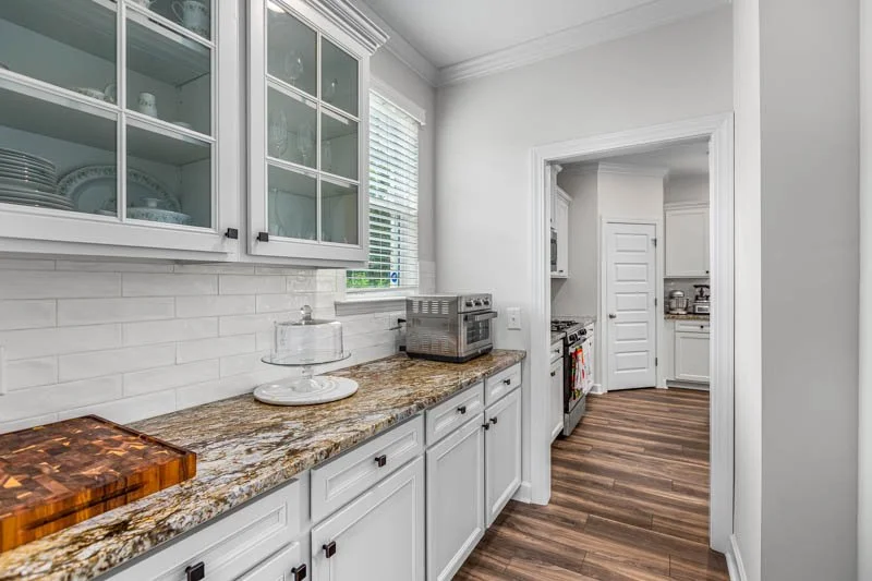 5506 Glad Acres Road-9.jpg