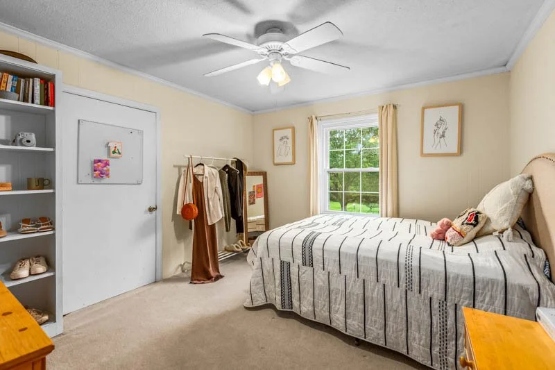 935 Rhine Road-18.jpg