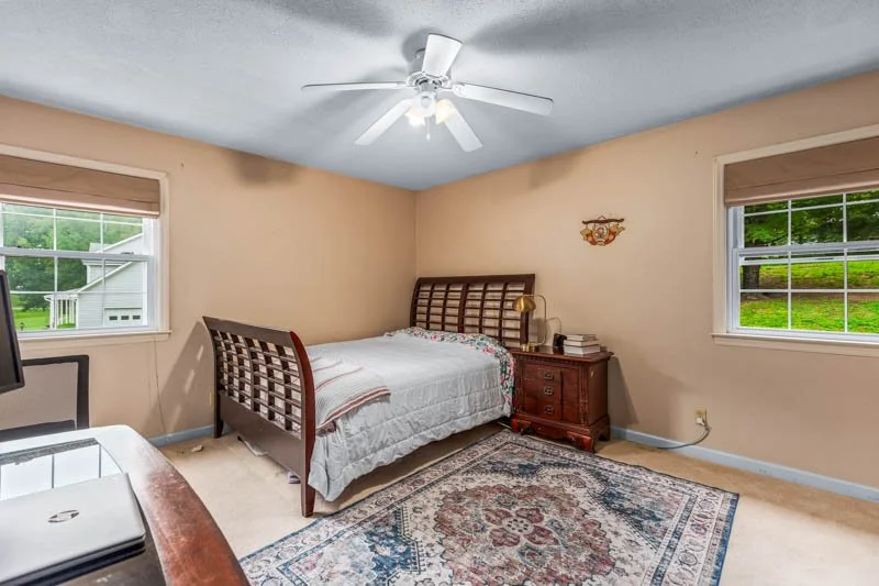 935 Rhine Road-21.jpg