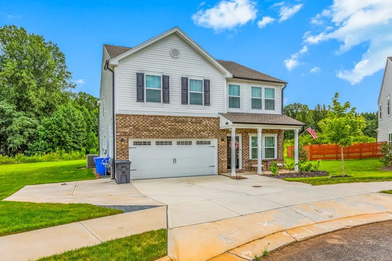 1721 Eagle View Drive-1.jpg