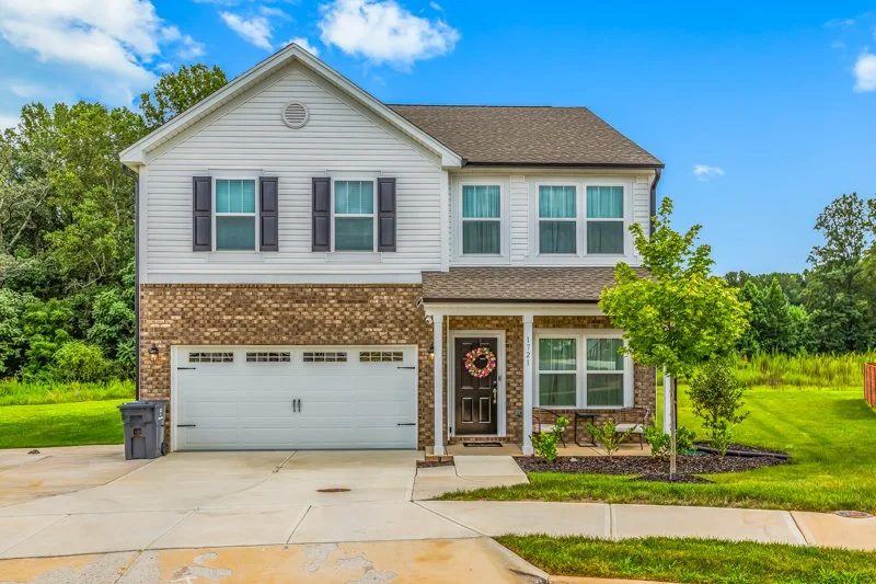 1721 Eagle View Drive-2.jpg