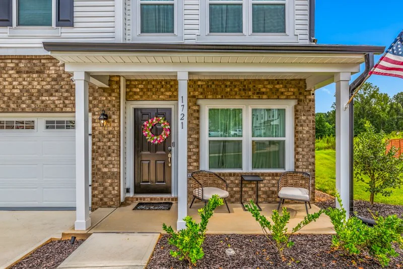1721 Eagle View Drive-3.jpg