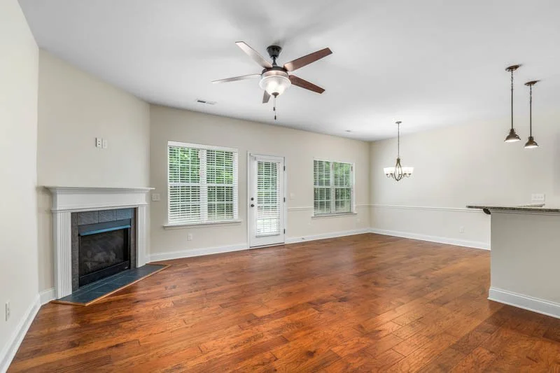 5104 Moseley Drive-8.jpg